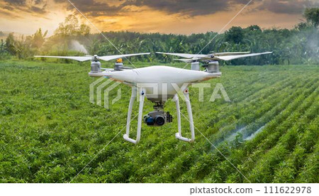 無人機噴灑農藥 無人機噴灑農藥 111622978