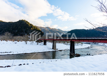 [京都府] 由良川畔的深山茅吹之裡、赤橋 111627056