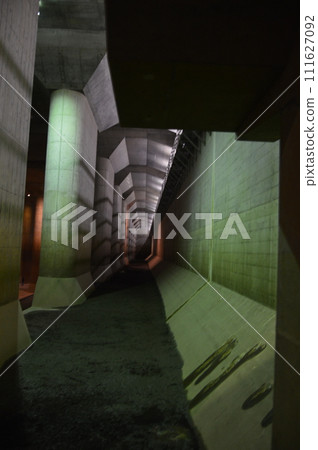 "Regulating water tank" of the outskirts of the Tokyo metropolitan area (Kasukabe city, Saitama Prefecture) "Regulating water tank" of the outskirts of the Tokyo metropolitan area (Kasukabe city, Saitama Prefecture) 111627092