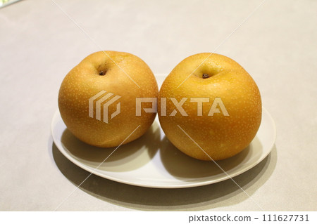 多汁的梨 111627731