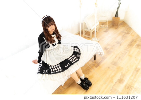 床上的女僕 床上的女僕 111631207