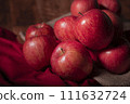 Red apple 111632724