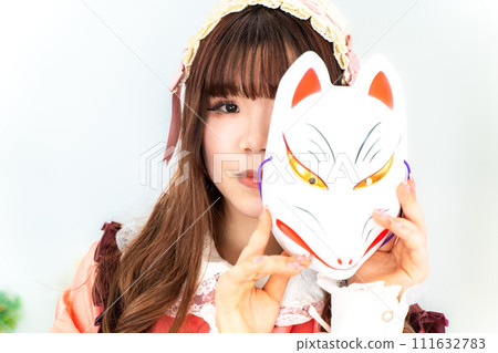 日本狐狸臉蘿莉女 111632783