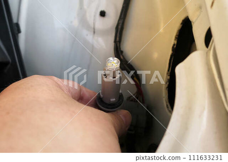 [Automotive maintenance] LED bulb for vehicle side light 111633231