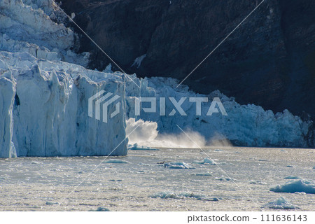 Glacier 111636143