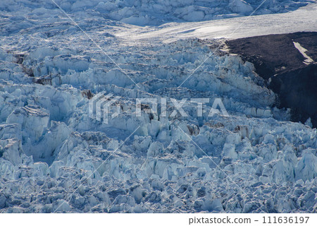 Glacier 111636197