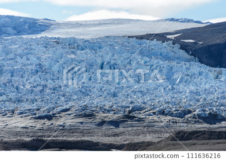 Glacier 111636216