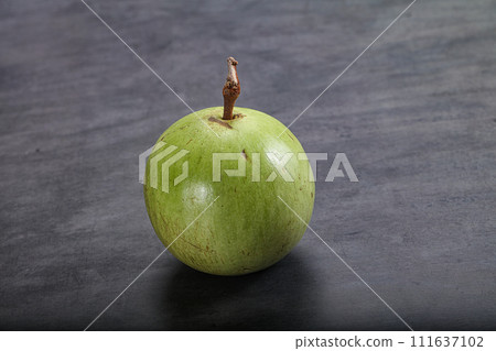 Tropical sweet fruit Sapote Star apple Tropical sweet fruit Sapote Star apple 111637102