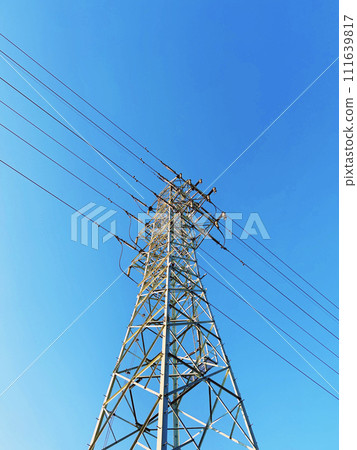 鋼塔和藍天 鋼塔和藍天 111639817