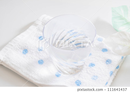 White water in a Tritan glass 111641437