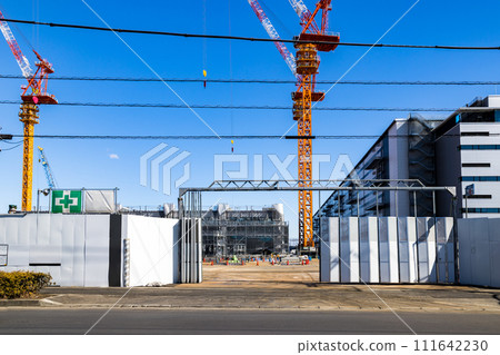 施工現場重型機械塔式起重機 施工現場重型機械塔式起重機 111642230