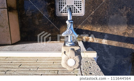 outside water faucet 111644564