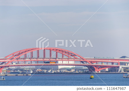 從高濱碼頭看到的神戶大橋 111647987