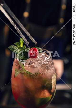 Summer cold refreshing cocktail 111648586