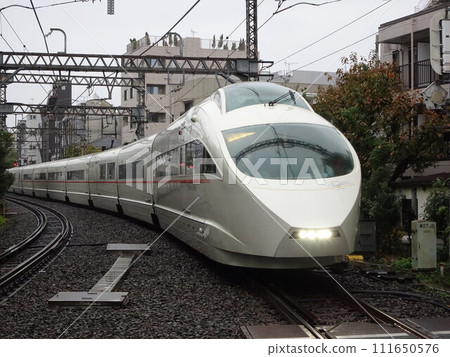 浪漫汽車急轉彎 浪漫汽車急轉彎 111650576