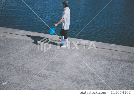 釣魚 漁夫 捕魚 111654102