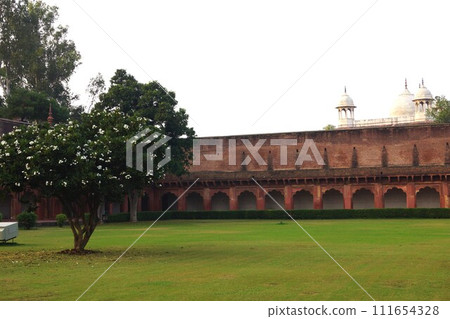 India Agra Agra Fort Walls India Agra Agra Fort Walls 111654328