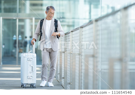 老人旅行 111654540