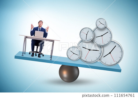 Businessman in deadline and time pressure concept 111654761