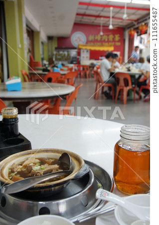 馬來西亞當地美食肉骨茶 馬來西亞當地美食肉骨茶 111655487