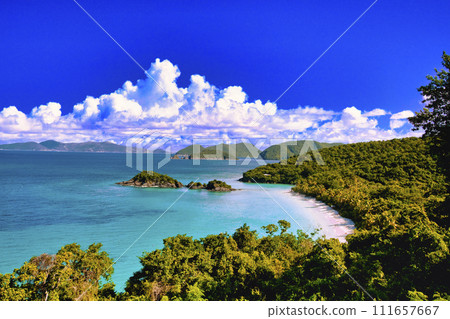 聖約翰島美麗的海灘 111657667