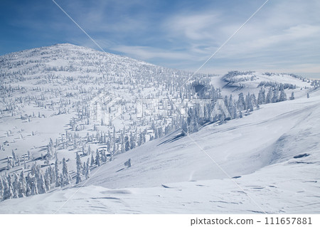 秋田縣森吉山的壯麗冬景 111657881