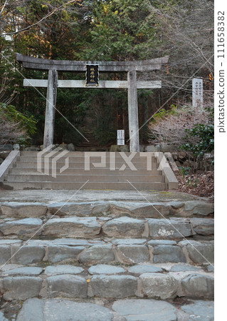 本宮山利香神社 奧宮第一鳥居 111658382