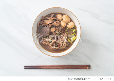 Thai noodle with pork, stewed pork, meatball and pork liver in blood soup 111659027