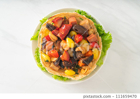 Stir fried mixed Chinese fruits .and nuts 111659470