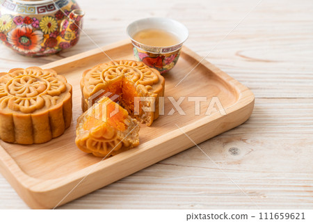 Chinese moon cake durian and egg yolk flavour 111659621