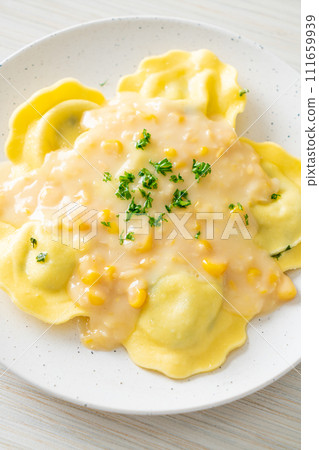 ravioli pasta with corn cheese sauce 111659939
