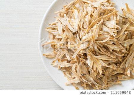 dried small crispy fish dried small crispy fish 111659948
