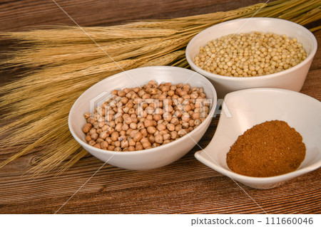 Durum wheat semolina, chickpea and Lebanese spice pearls Durum wheat semolina, chickpea and Lebanese spice pearls 111660046