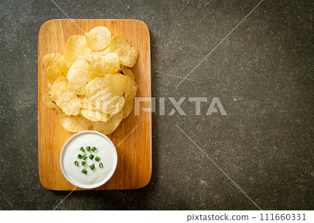 potato chips with sour cream 111660331