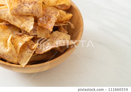 Crispy Sweet Taro Chips - snack 111660559