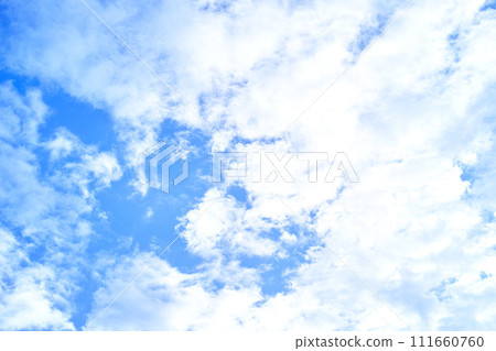 藍色的天空和雲圖像 藍色的天空和雲圖像 111660760