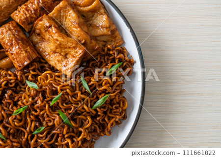 Jajangmyeon or JJajangmyeon with Odeng and Omuk - Korean Instant noodles with Korean fish cake in black bean sauce 111661022