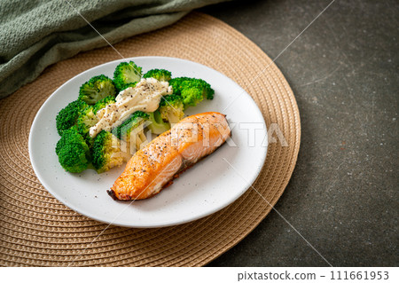 grilled salmon fillet steak with broccoli grilled salmon fillet steak with broccoli 111661953