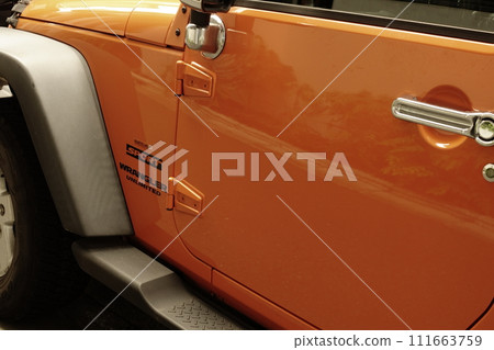 orange jeep 111663759