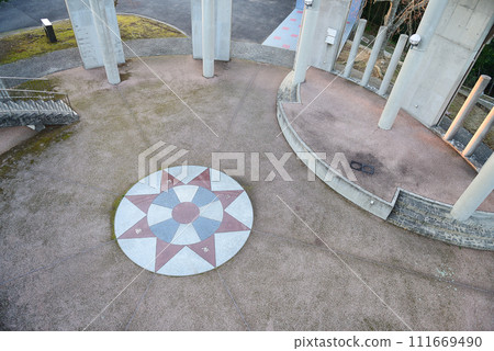 Jumonjiyama Observation Deck, Toshima, Toyohama Town, Kure City, Hiroshima Prefecture, Dusk 111669490