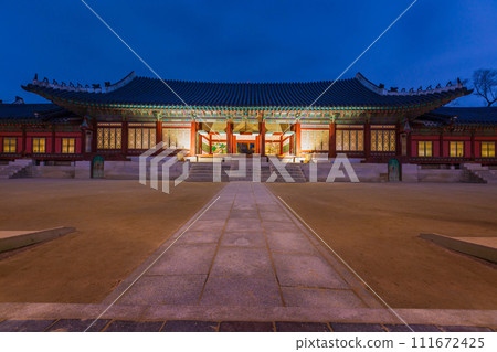Gyeongbokgung Palace at night is beautiful, Seoul, South Korea. 111672425