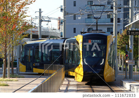The Utsunomiya Haga Light Rail Line (LIGHTLINE) is busy with people commuting to work and school on weekdays. The Utsunomiya Haga Light Rail Line (LIGHTLINE) is busy with people commuting to work and school on weekdays. 111672833