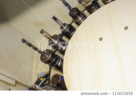 The various type of cutting tool in the tool magazine. The various type of cutting tool in the tool magazine. 111672858