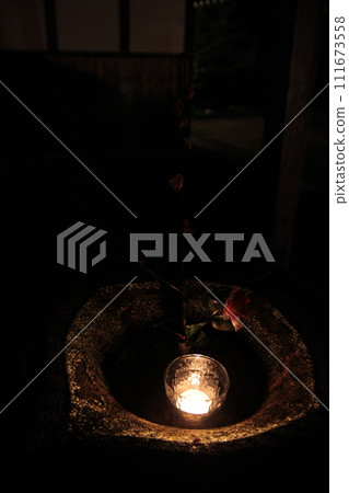 Candlelight Light 111673558