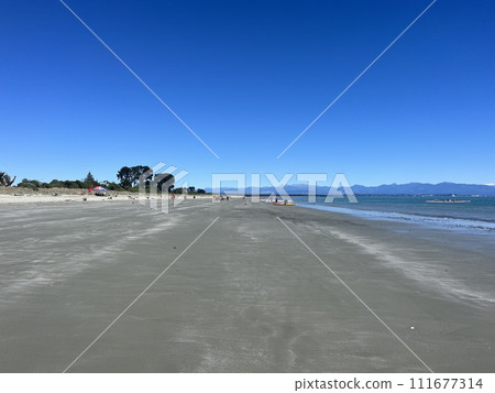 Tahunanui Beach, Nelson, South Island, New Zealand 111677314