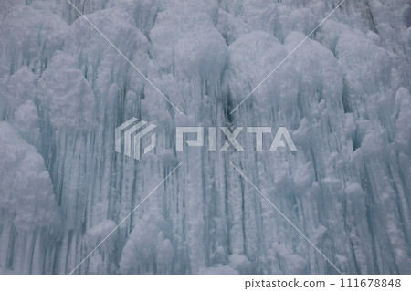 Close-up of the artificially created ice wall of Hyoto Close-up of the artificially created ice wall of Hyoto 111678848