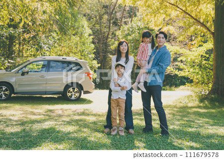 park, parks, families 111679578