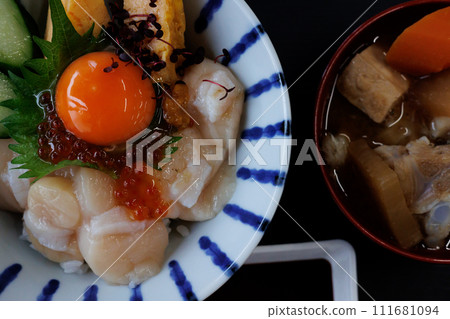 Mutsu Bay Scallop Seafood Bowl (Noheji Town, Aomori Prefecture) 111681094