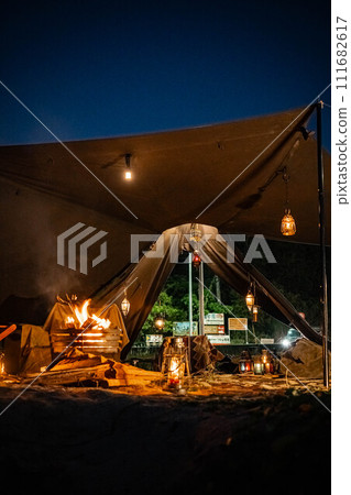 帳篷佈置 夜間露營燈 戶外燈籠營火 111682617