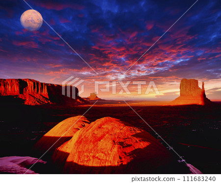 Superb view of Monument Valley 111683240
